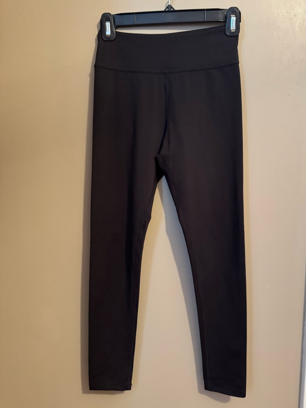 H&M Black Girls' Sports Stretch Leggings with DryMove Size 12-14